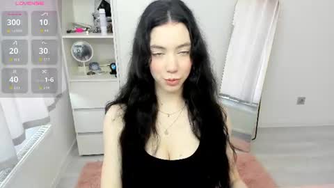sunshine_bliss online show from July 15, 11:15 am