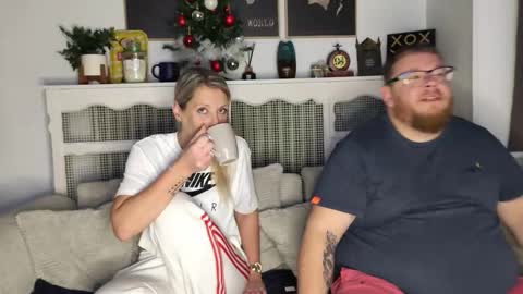 Snapshot of sunshine_diddy chatting on December 18, 9:04 am Ava online show from December 18, 9:04 am