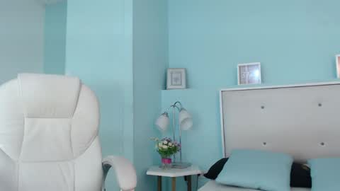Sunshine  online show from May 12, 11:29 am