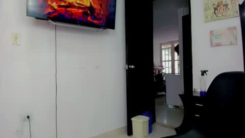 Andrea Rodriguez online show from December 3, 9:34 pm