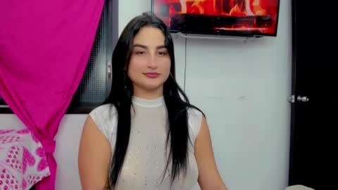 Andrea Rodriguez online show from December 9, 6:57 pm