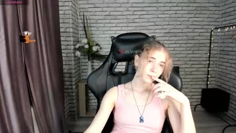 anna online show from September 29, 1:38 pm