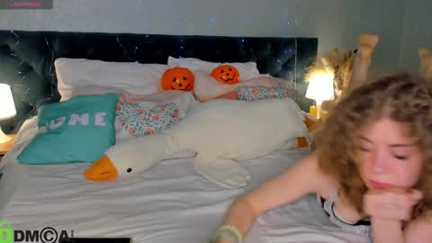 anna online show from October 23, 9:41 am