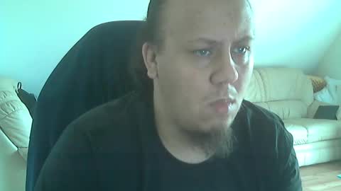 Snapshot of sunttare7 chatting on March 17, 9:12 am Alexa XD independient model online show from March 17, 9:12 am