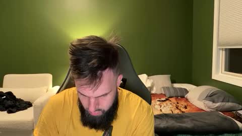 Snapshot of supbroitsmatt chatting on December 20, 11:01 pm Matt online show from December 20, 11:01 pm