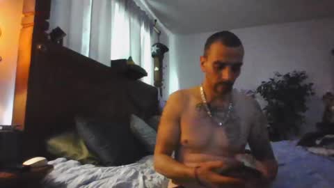 Guero Cash online show from October 10, 1:32 pm