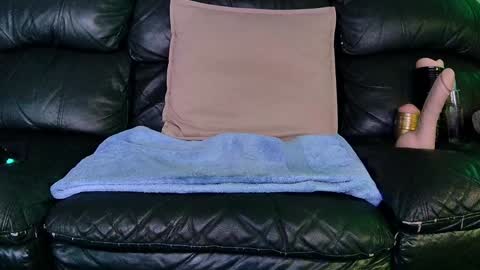 Thomas online show from December 27, 12:18 am