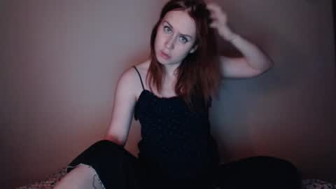 Annie online show from July 30, 6:07 pm