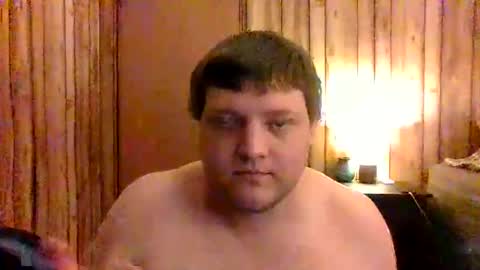 Snapshot of superflymatt chatting on October 13, 8:31 pm superflywildcat online show from October 13, 8:31 pm