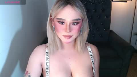 CARMINA online show from November 3, 1:08 am