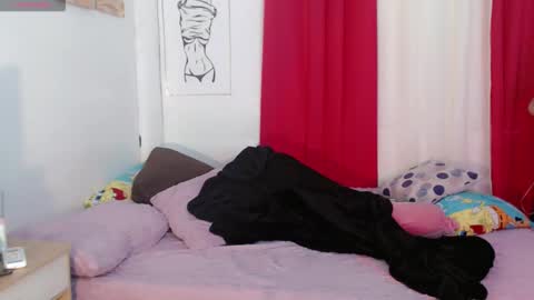 Im val online show from September 12, 9:48 pm