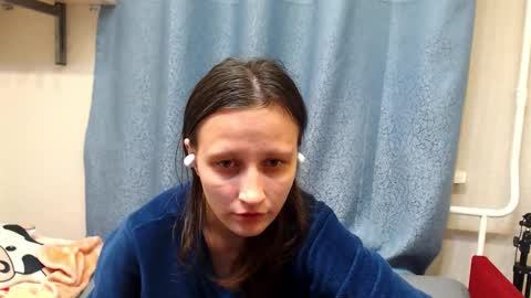 Snapshot of superliza97 chatting on October 22, 4:29 pm Alisa online show from October 22, 4:29 pm