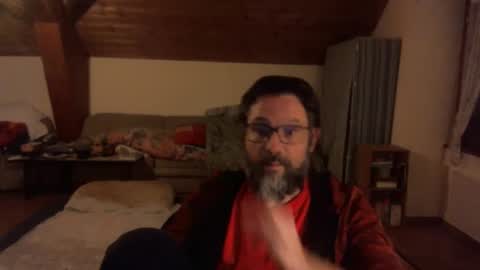 supersquirrel81 online show from October 19, 7:47 pm