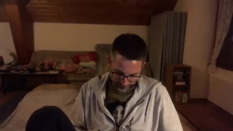 supersquirrel81 online show from November 25, 7:58 pm