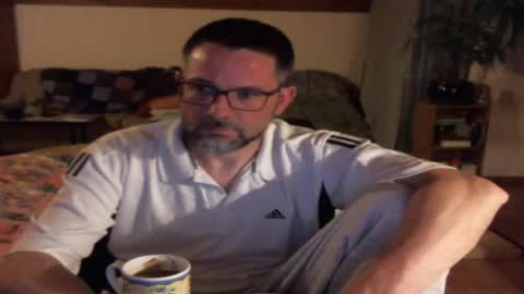 supersquirrel81 online show from April 26, 2:31 am