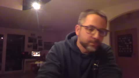 supersquirrel81 online show from May 17, 12:52 am