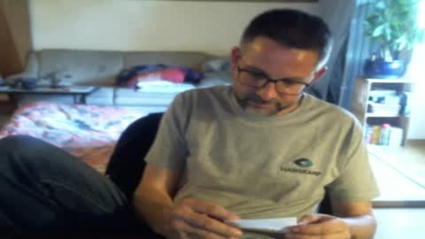 supersquirrel81 online show from May 20, 4:57 pm