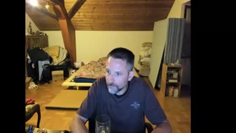 supersquirrel81 online show from July 19, 8:56 pm