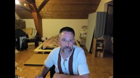 supersquirrel81 online show from July 20, 9:17 pm