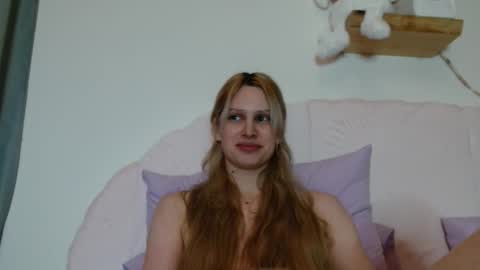 Luna online show from January 12, 10:04 pm