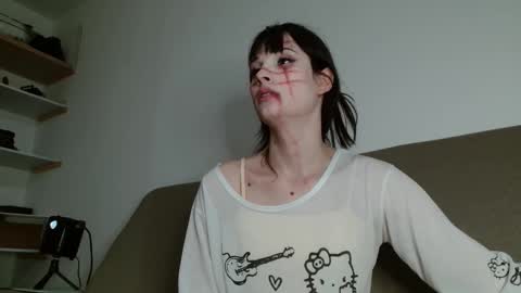 Luna online show from February 8, 6:00 pm