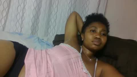 Snapshot of surbelle chatting on April 23, 4:42 pm surbelle online show from April 23, 4:42 pm