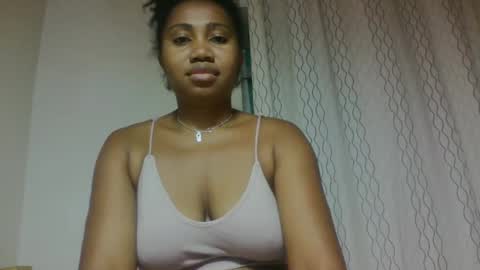 Snapshot of surbelle chatting on May 19, 2:12 pm surbelle online show from May 19, 2:12 pm
