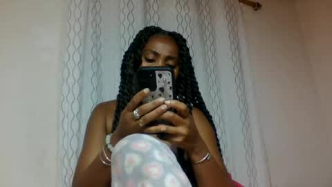 Snapshot of surbelle chatting on May 23, 7:13 am surbelle online show from May 23, 7:13 am