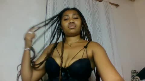 Snapshot of surbelle chatting on June 11, 7:34 pm surbelle online show from June 11, 7:34 pm