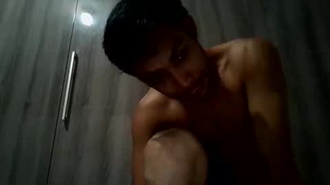 surfblz online show from March 31, 1:07 am