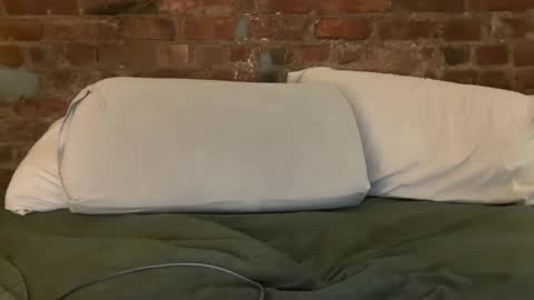 jon raws online show from January 9, 4:37 am