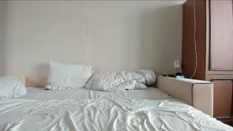 surfsexcouple online show from June 9, 11:00 am