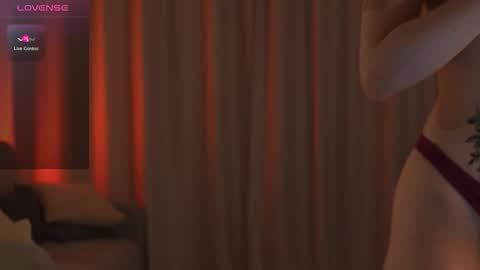 Suri online show from February 6, 6:00 pm