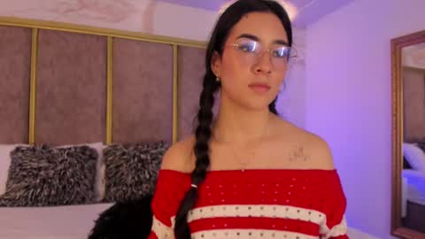 Susann online show from February 21, 2:39 am