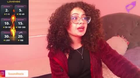 Snapshot of susan_bluee chatting on January 19, 10:39 am Susan online show from January 19, 10:39 am