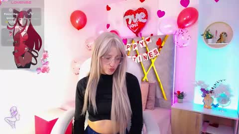 Susan online show from February 8, 11:33 am