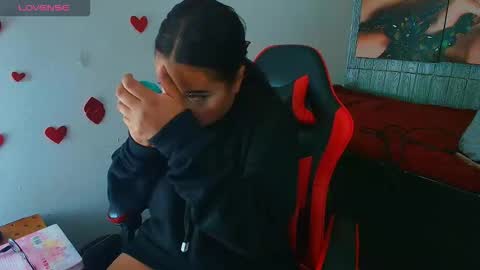 susan online show from March 10, 8:47 pm