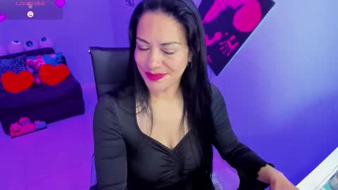 susan ramires online show from October 30, 6:30 pm