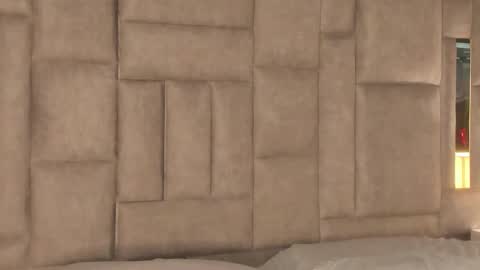 Susan online show from February 13, 11:37 pm