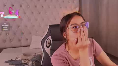 susan_voltaire online show from April 30, 11:49 am