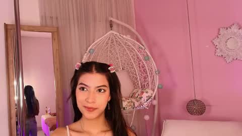 Snapshot of susana__sanchez chatting on May 15, 11:17 am SUSANA online show from May 15, 11:17 am