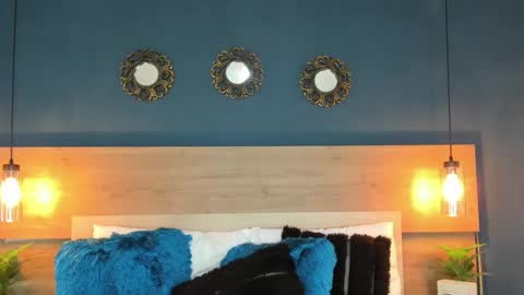 Susan online show from September 19, 4:51 pm