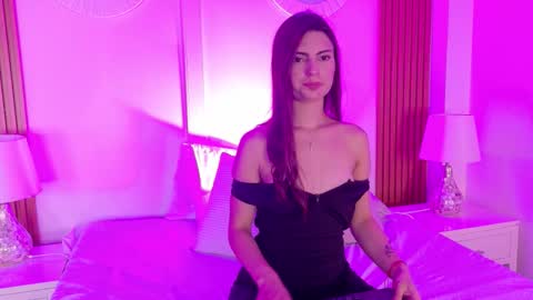 Susan online show from February 4, 7:09 pm