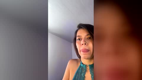 Snapshot of susanaduncann chatting on May 11, 4:04 pm Susana online show from May 11, 4:04 pm
