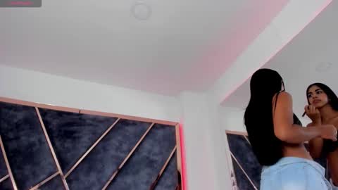 susanahenao online show from October 7, 6:49 pm