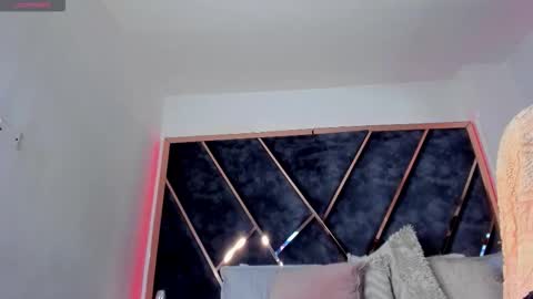 susanahenao online show from November 22, 4:06 pm