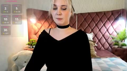 susanbev online show from February 1, 1:20 pm