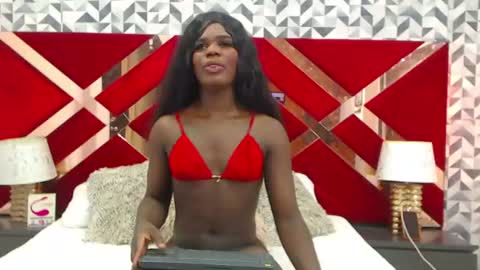 Snapshot of susanmendez_ chatting on July 23, 12:36 pm Susan online show from July 23, 12:36 pm