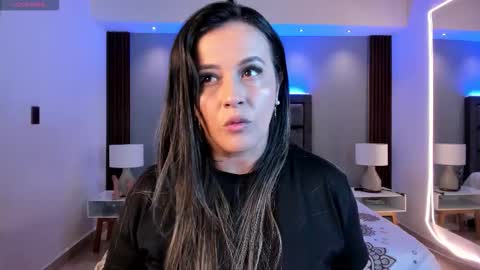 Susan  Everyday From 0530 to 1430 Col Time online show from November 17, 11:38 am