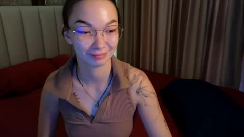 susannjohnson online show from May 15, 11:45 pm